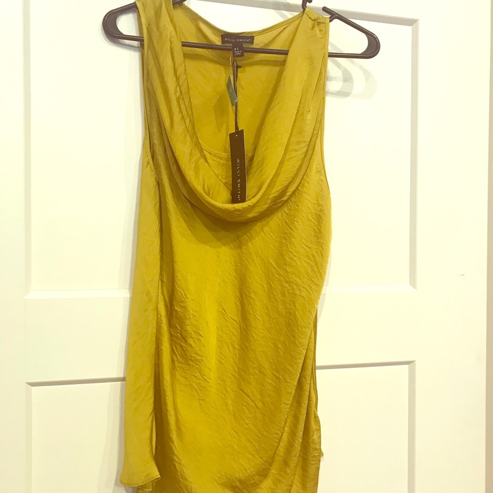 NWT Size Large Sleeveless Blouse